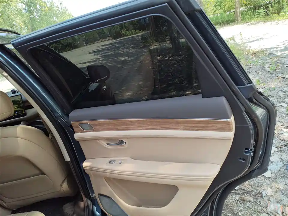 HarmonyOS Ask the world M7