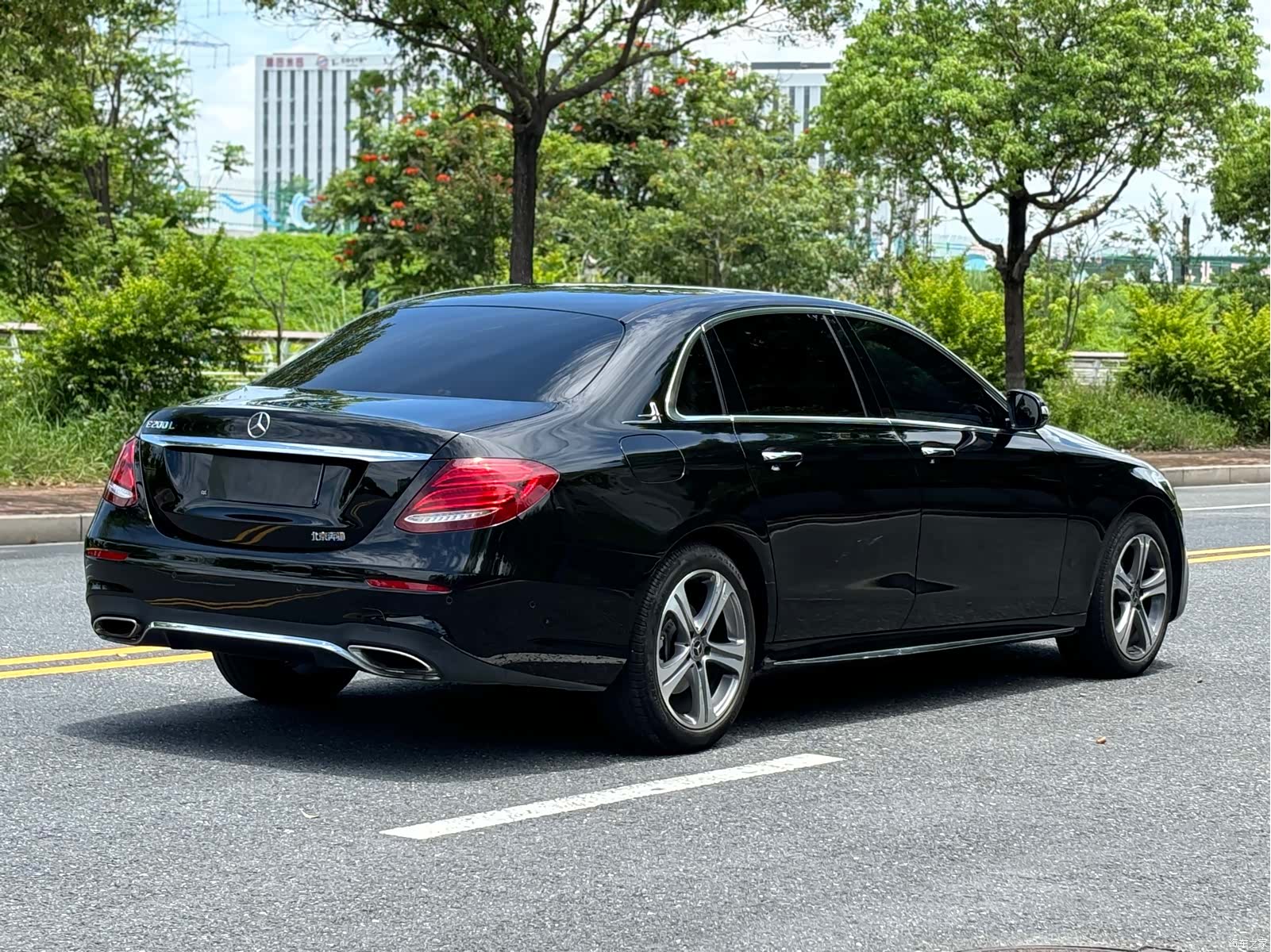 Mercedes-Benz E-Class, 2019 6