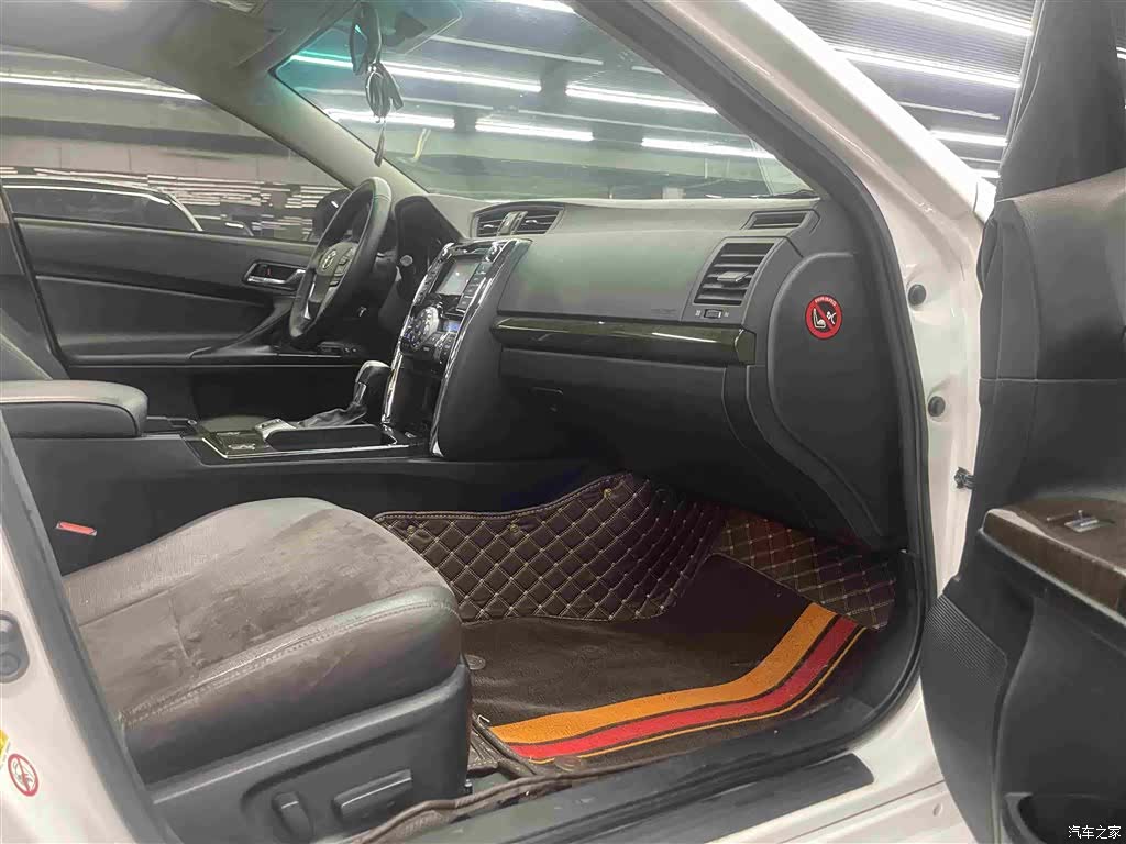 Toyota 2.5V, 2018 9