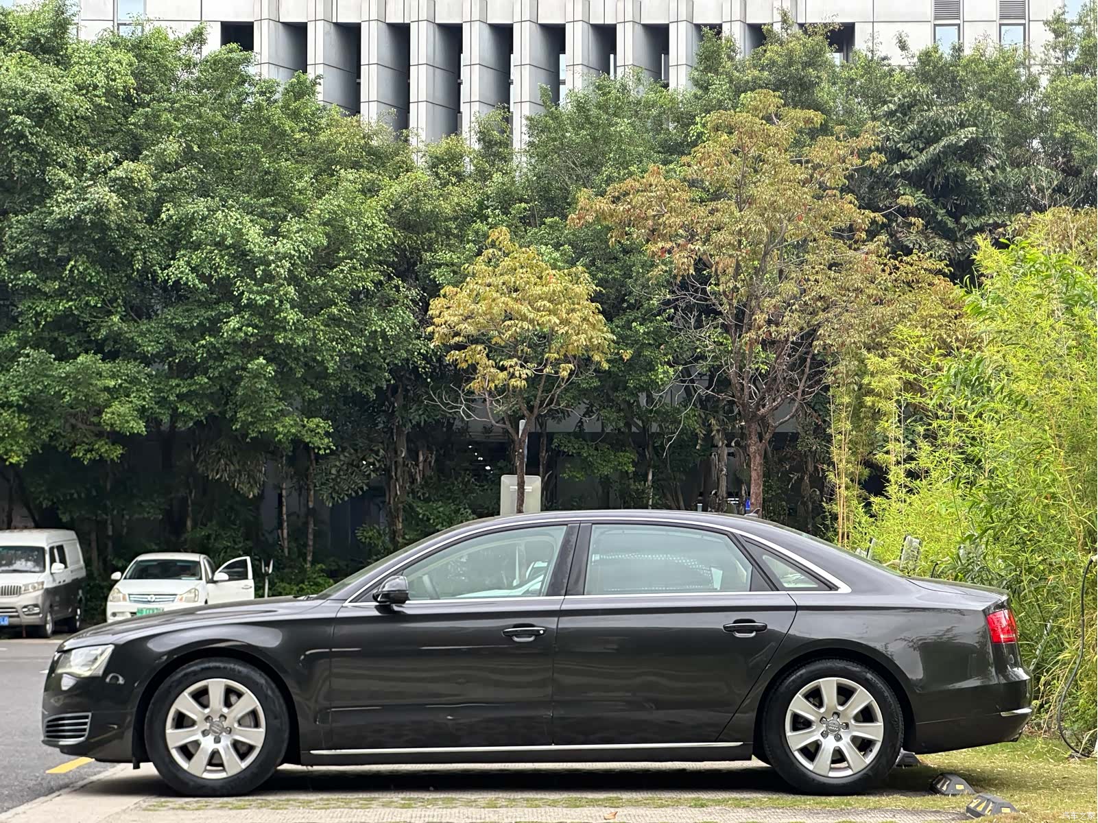 Audi A8L, 2014 7