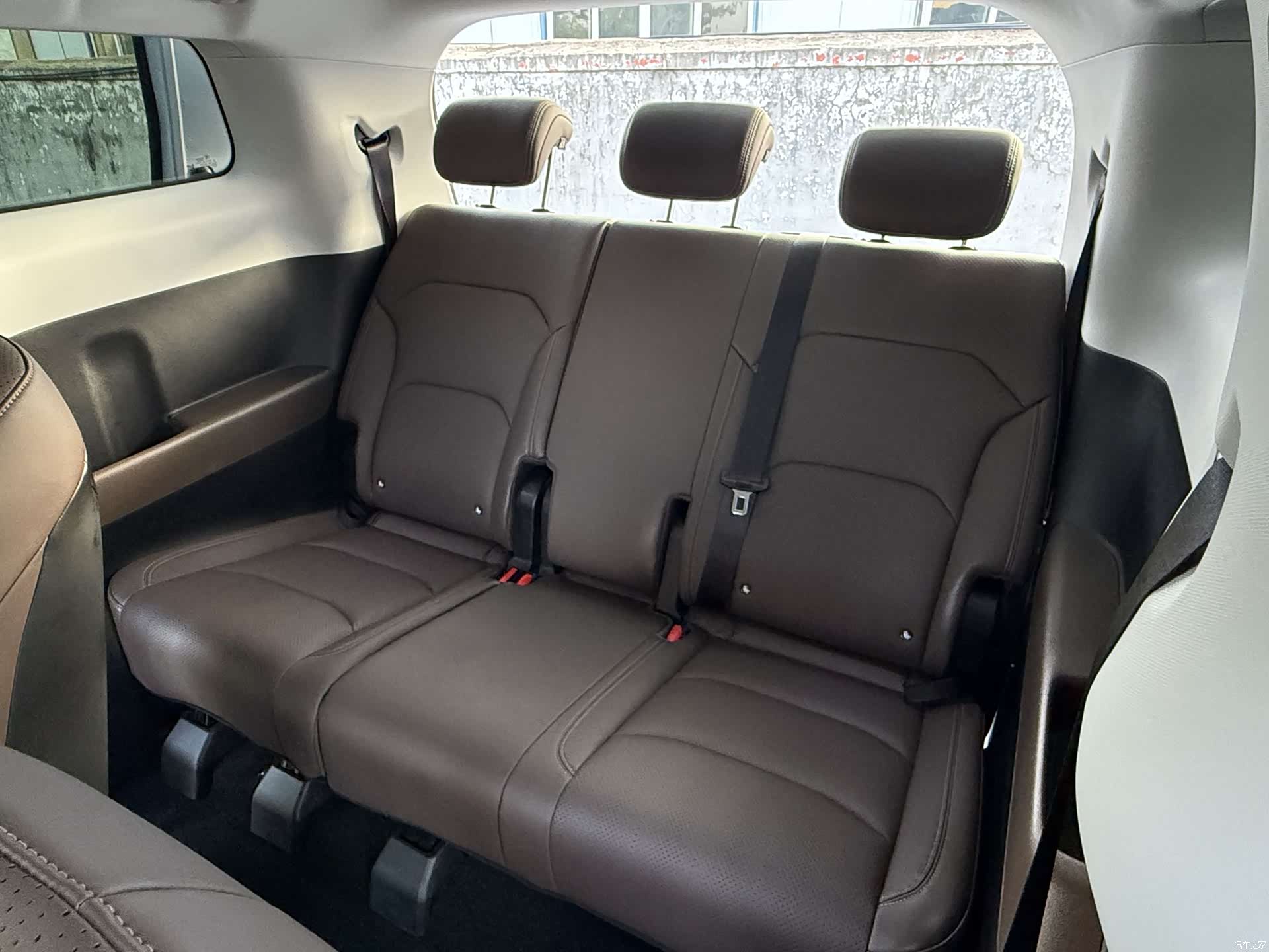 Wuling 730, 2025 13