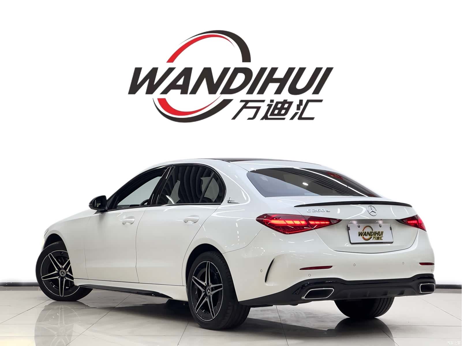 Mercedes-Benz C-Class, 2024 4