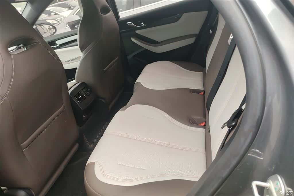 BYD Qin, 2024 11