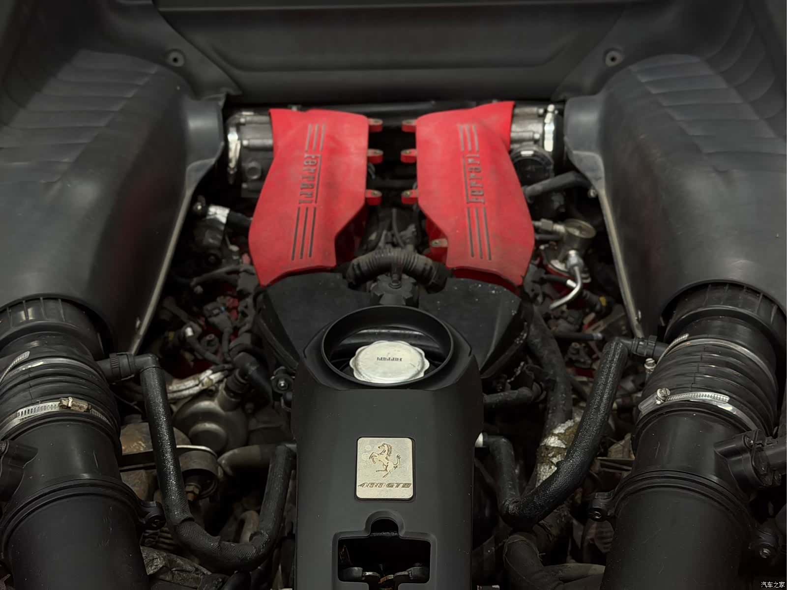 Ferrari 488, 2016 18