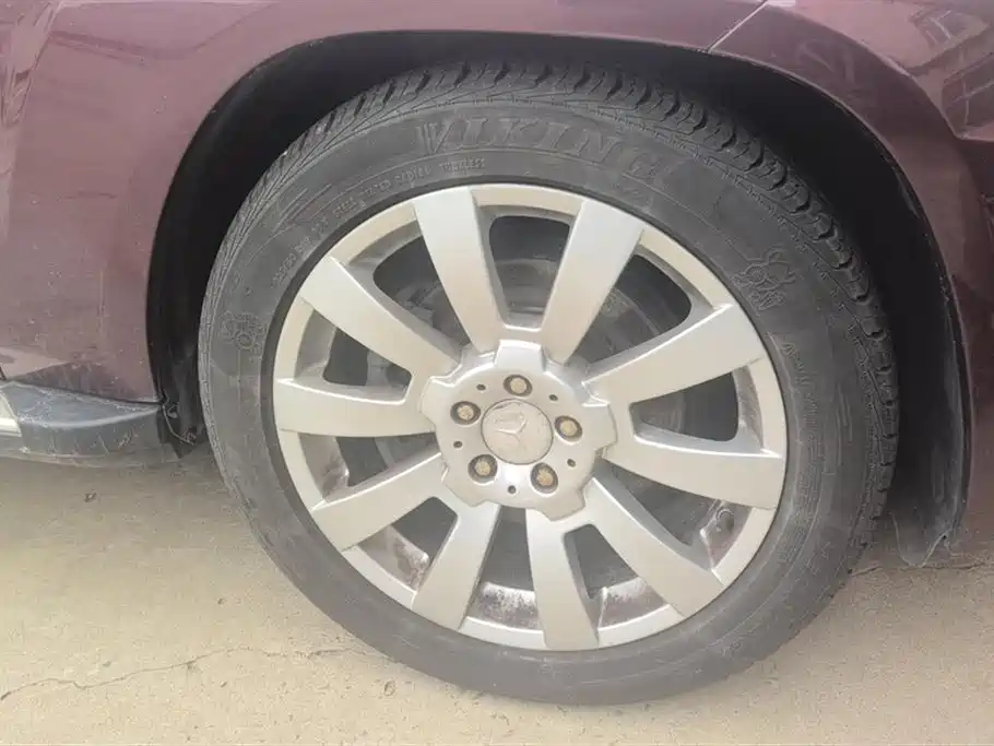 Mercedes-Benz GLK grade