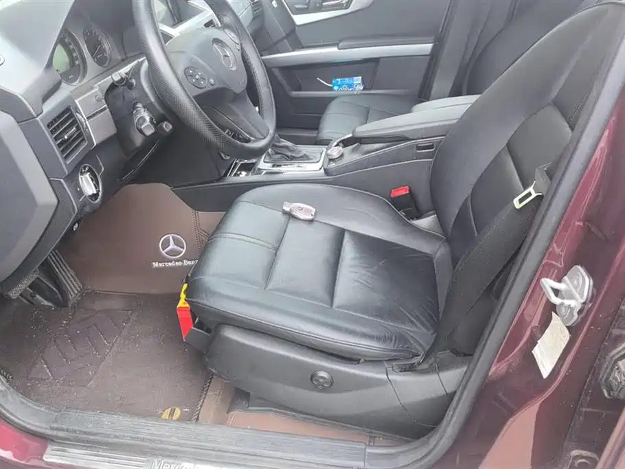 Mercedes-Benz GLK grade