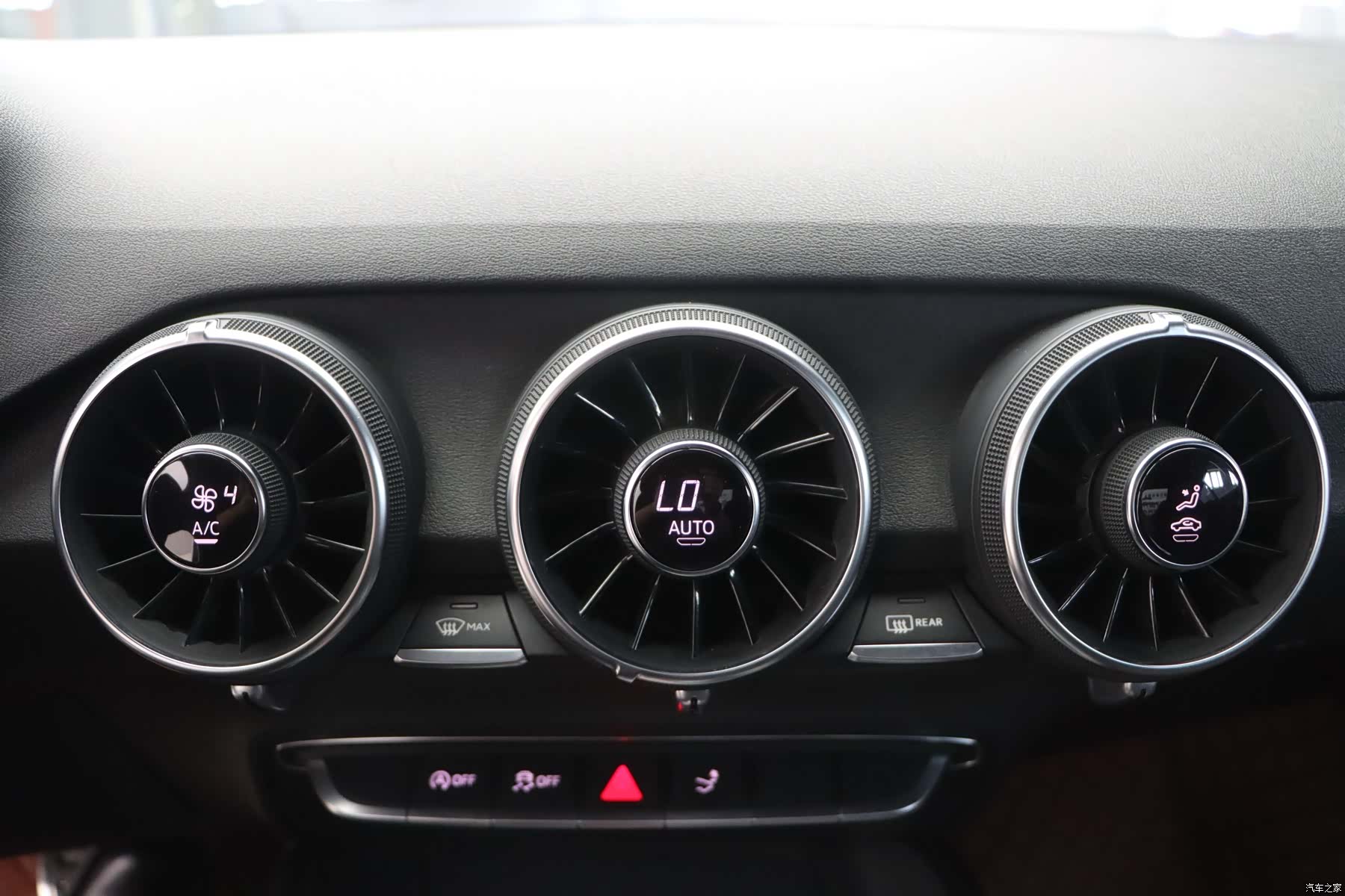 Audi TT, 2017 16