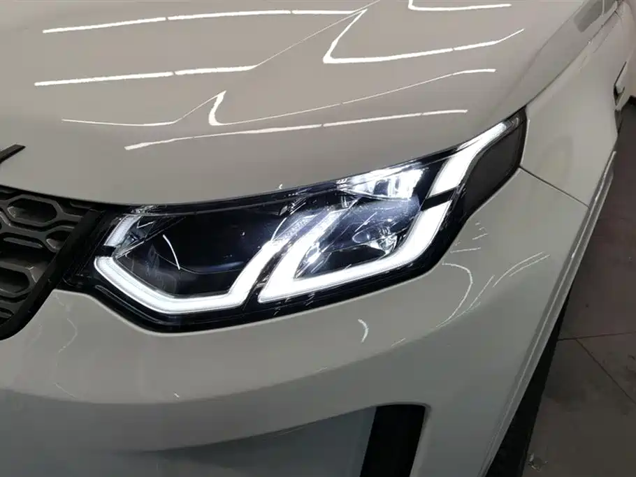 Land Rover Discover sports