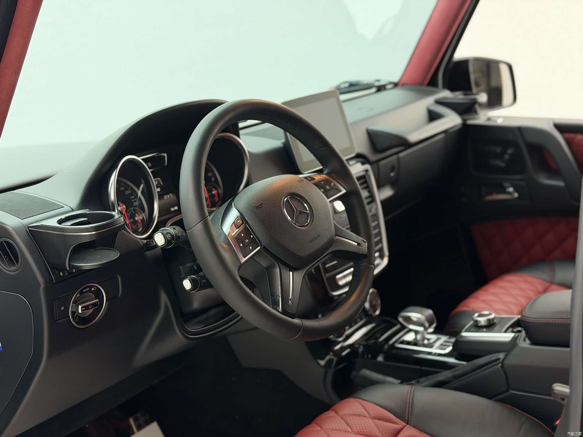 Mercedes-Benz G-Class, 2018 7