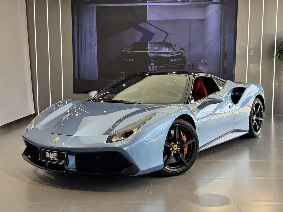 Ferrari 488