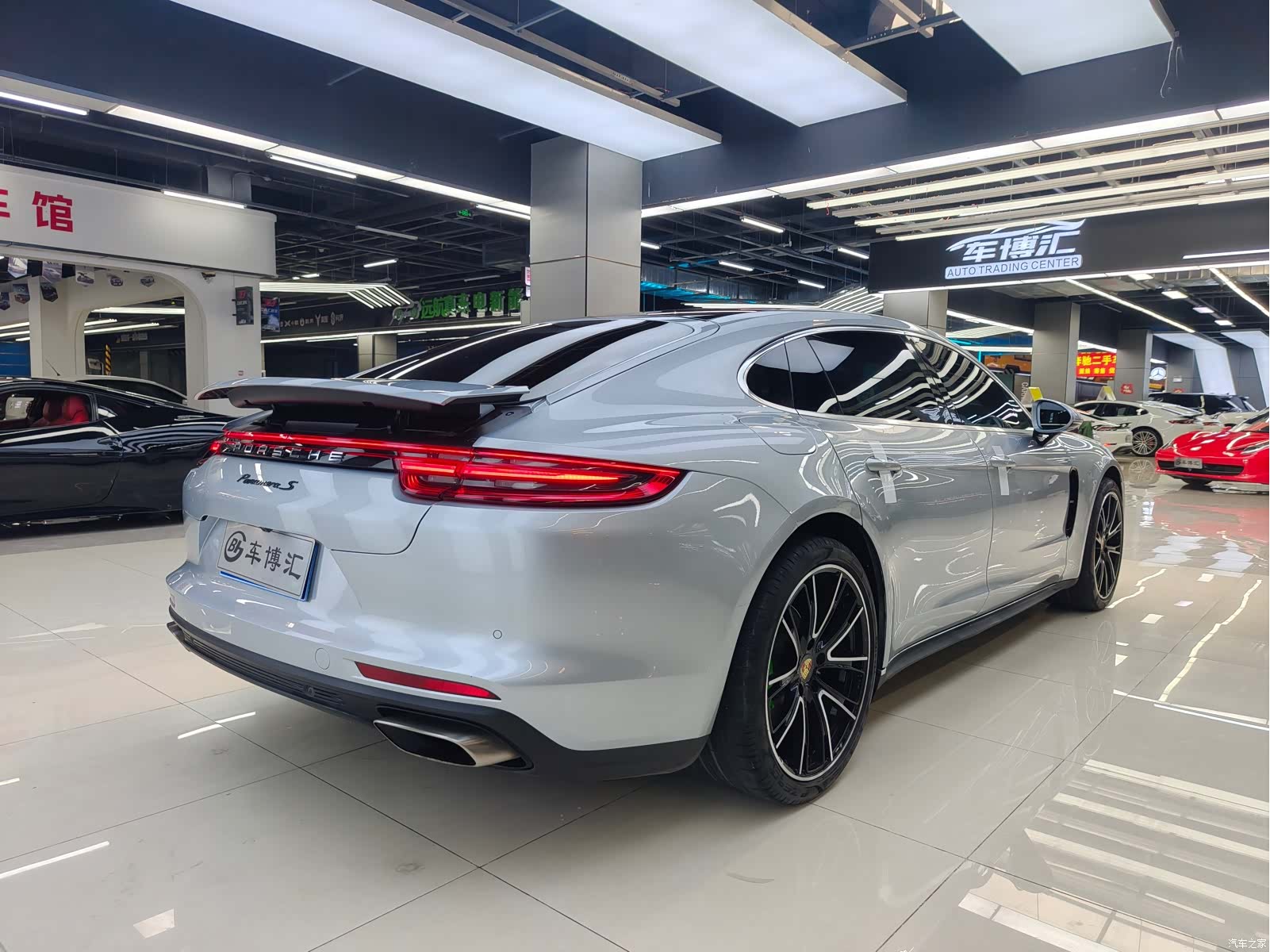 Porsche Panamera, 2017 6