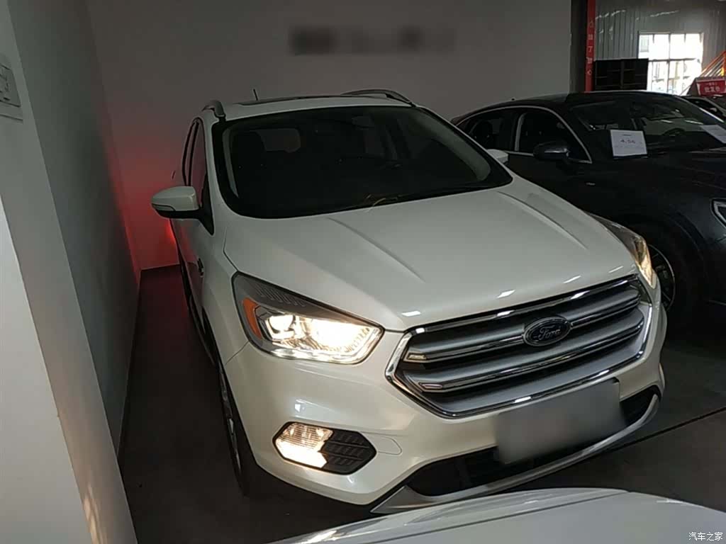 Ford Kuga, 2018 4