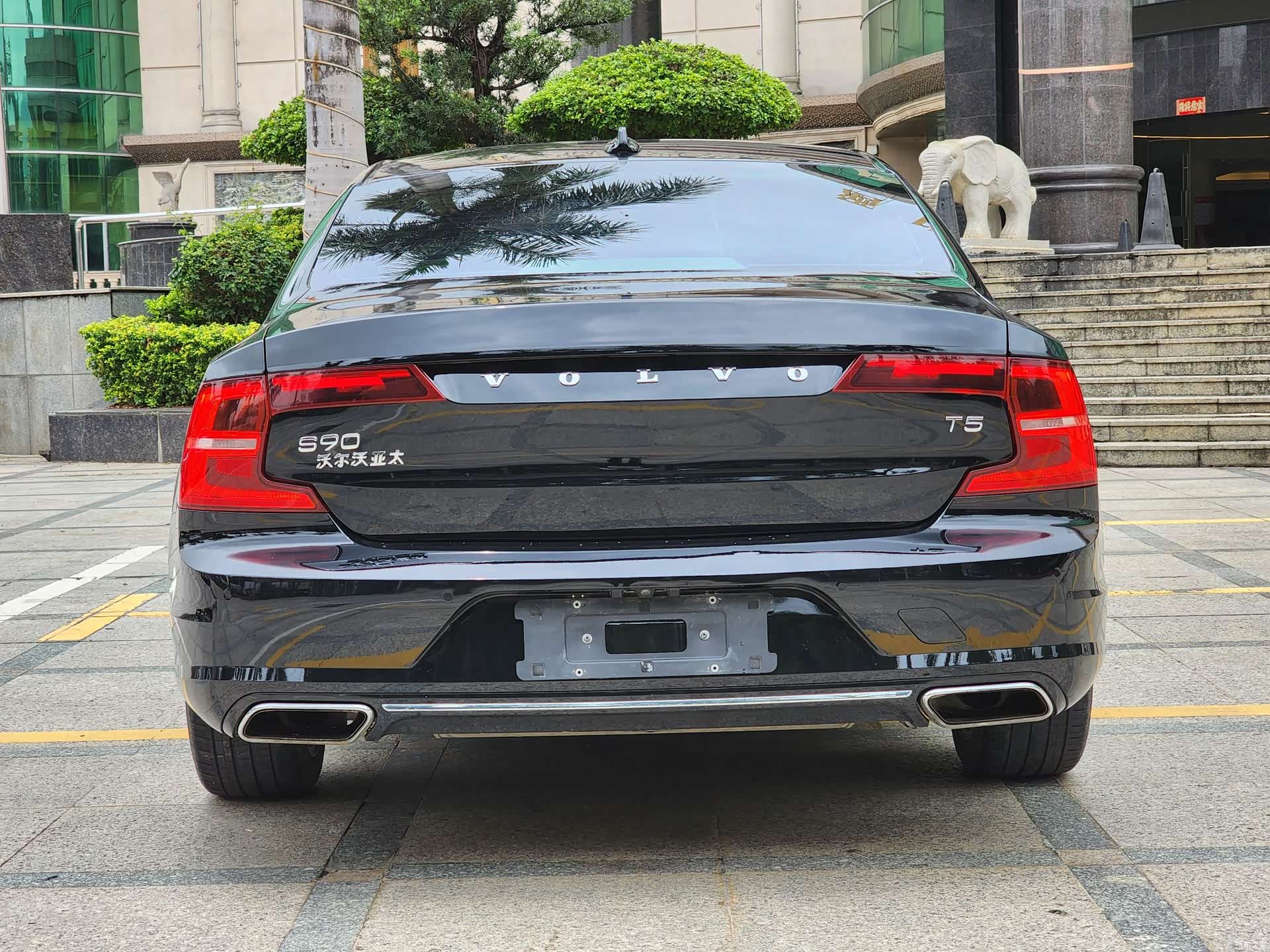 Volvo S90, 2018 все фото