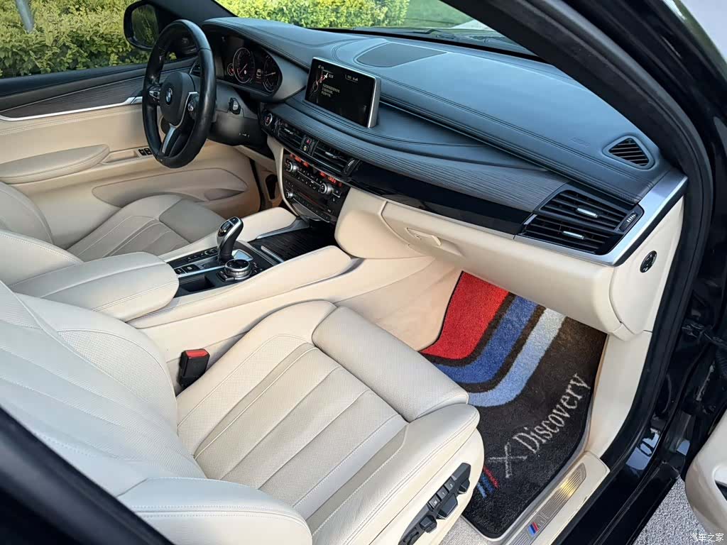 BMW X6, 2017 12
