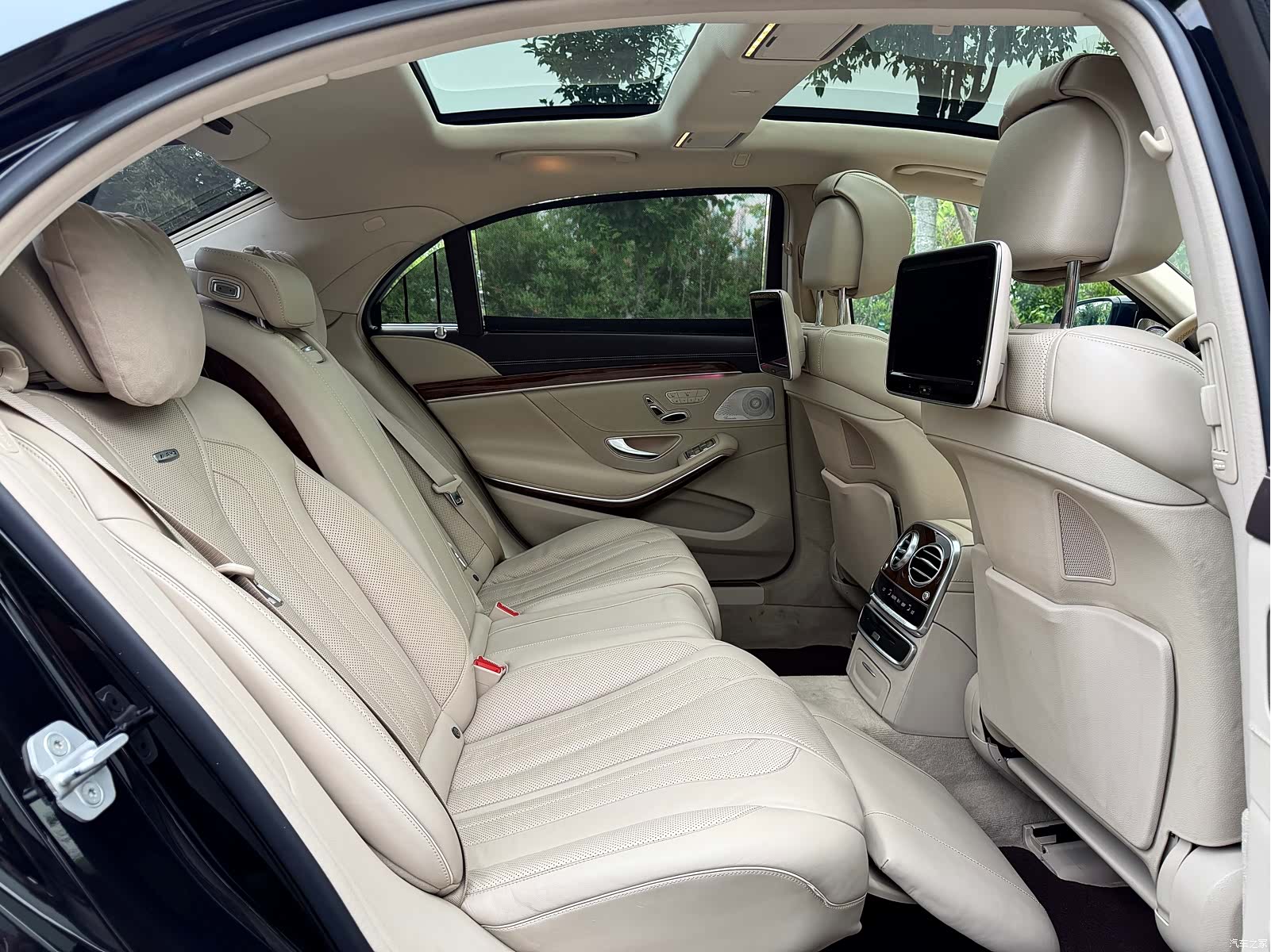 Mercedes-Benz S-Class, 2014 21