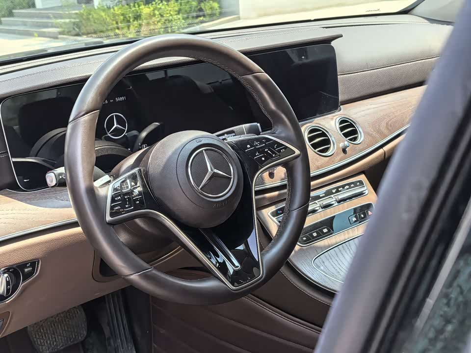 Mercedes-Benz E-class Mercedes-Benz E-class