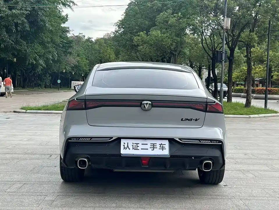 Changan UNI-V