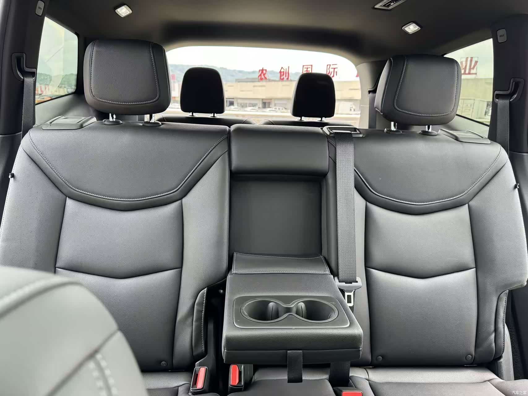Cadillac XT6, 2021 29
