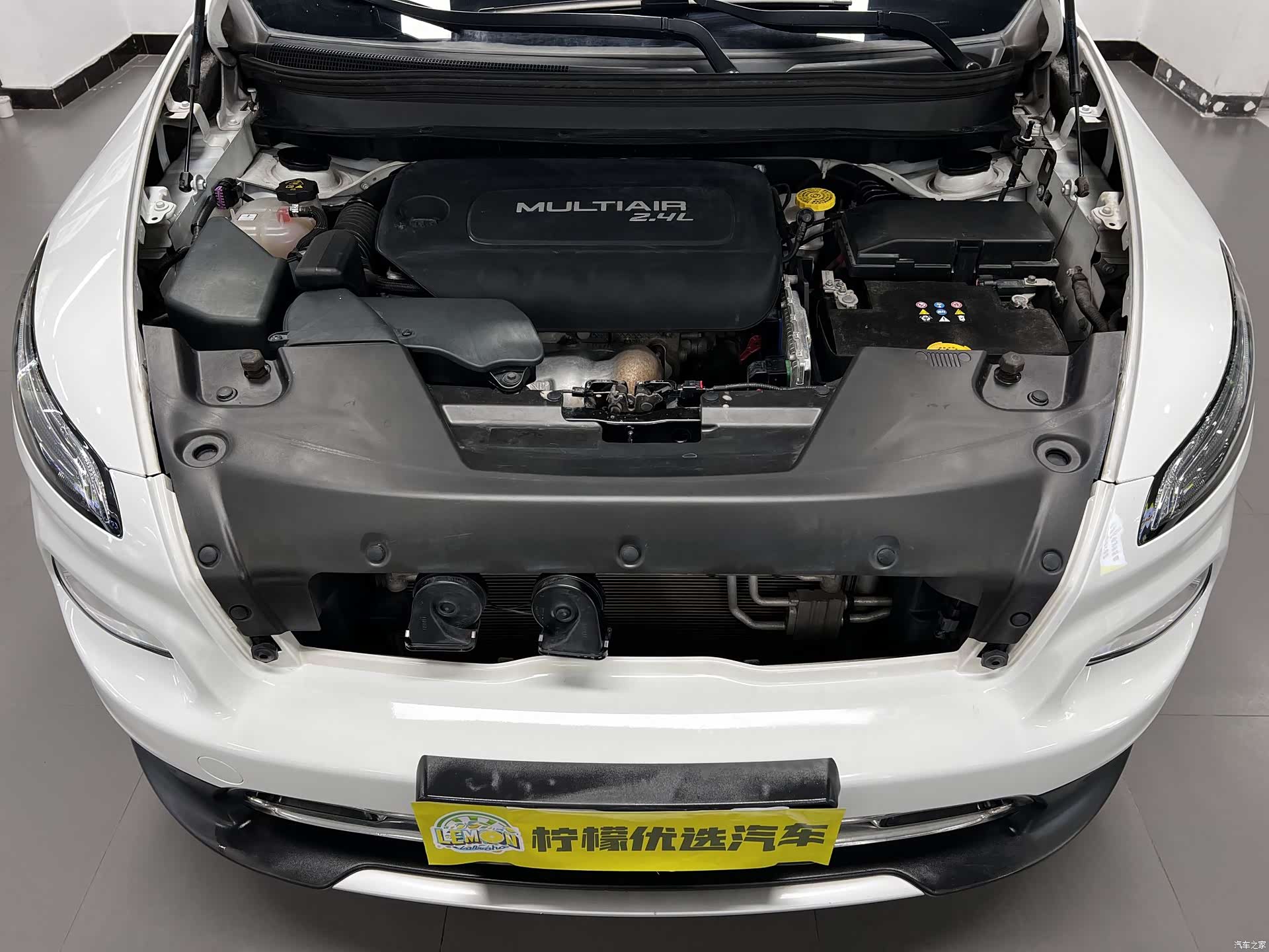 Jeep Cherokee, 2018 12