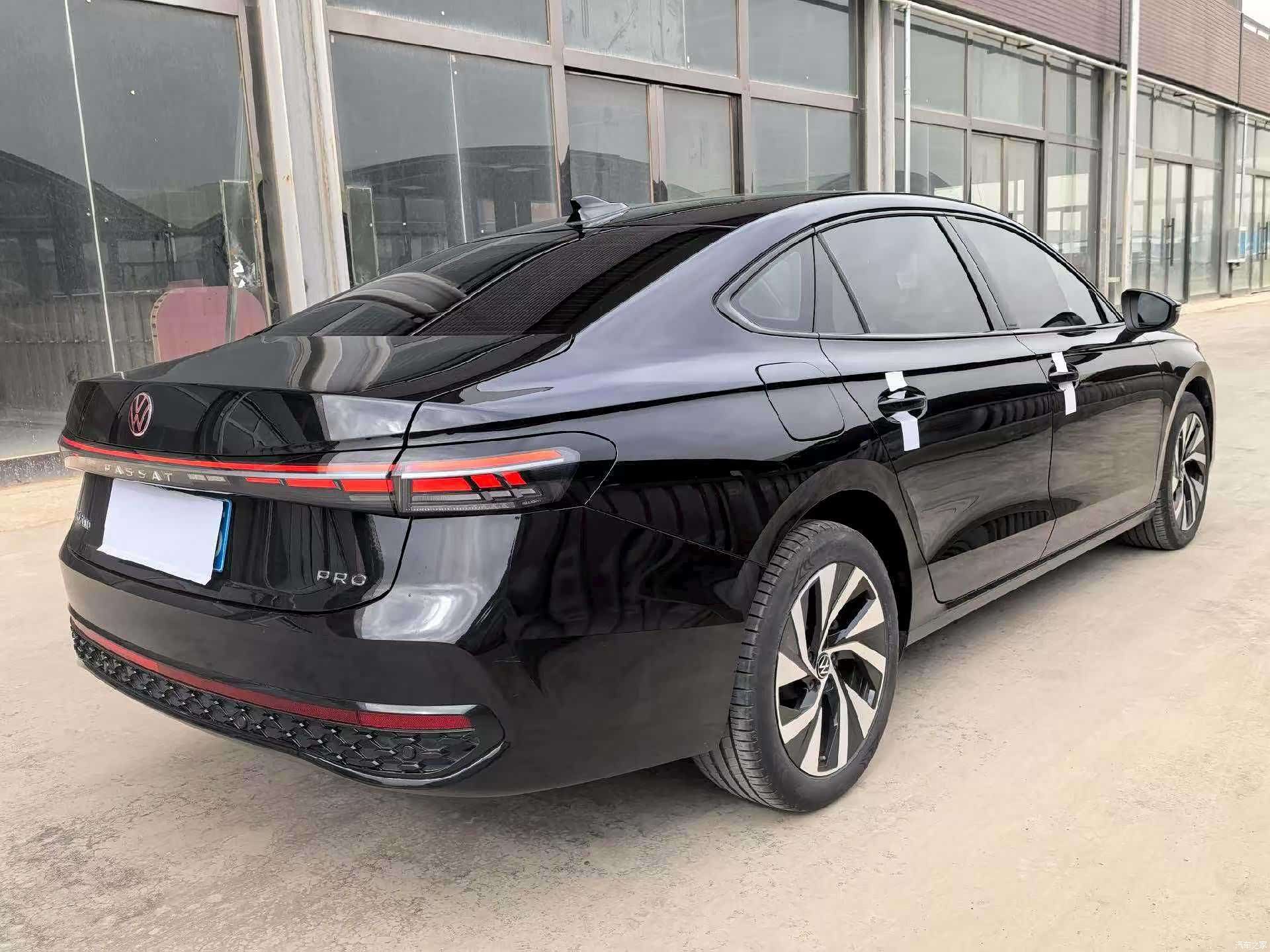Volkswagen Passat, 2024 6