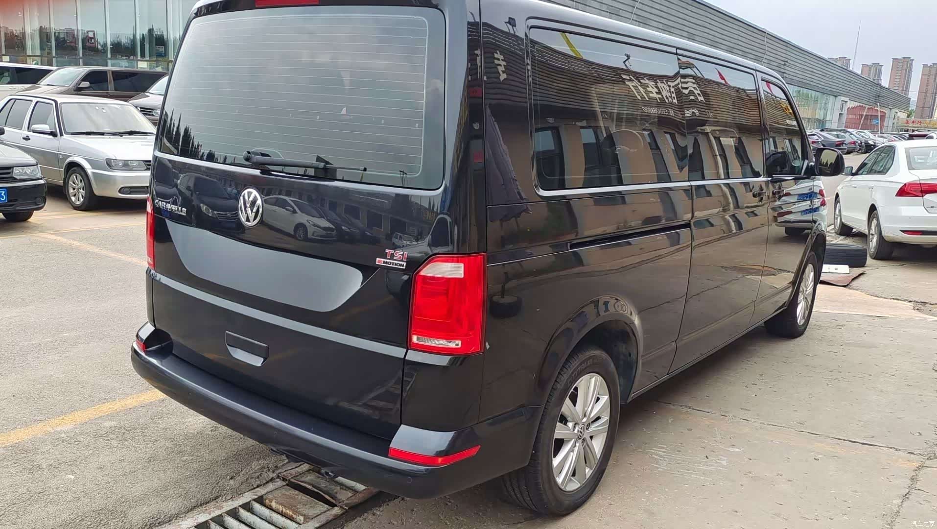 Volkswagen 9, 2016 11