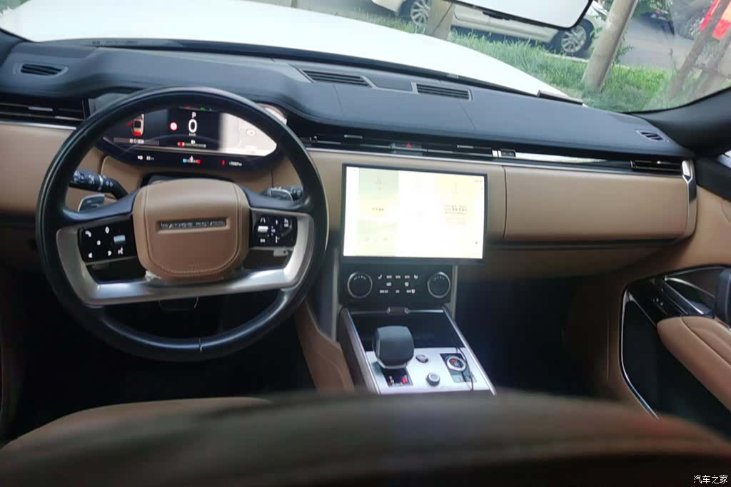 Land Rover Range Rover, 2023 12