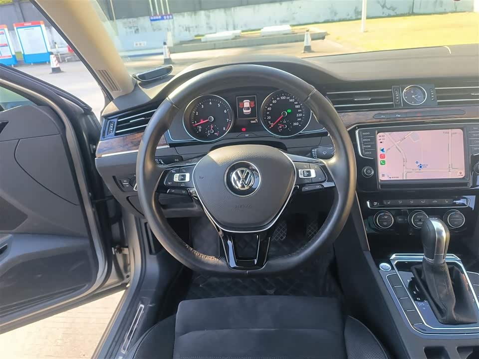 Volkswagen Magotan