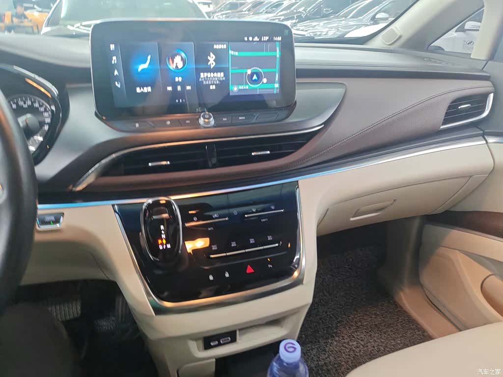 Buick GL8, 2021 все фото