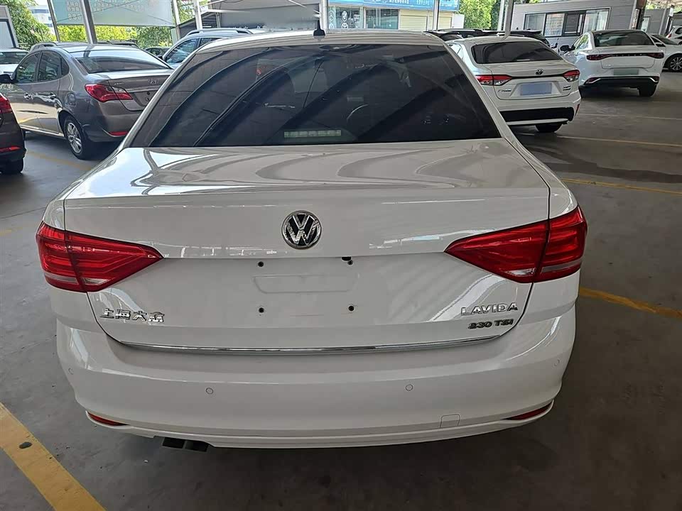 Volkswagen Lavida