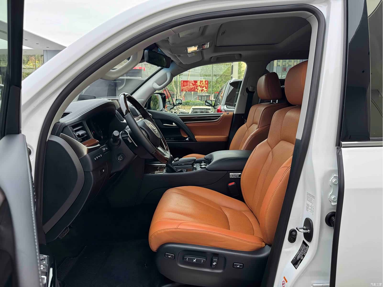 Lexus LX, 2017 все фото