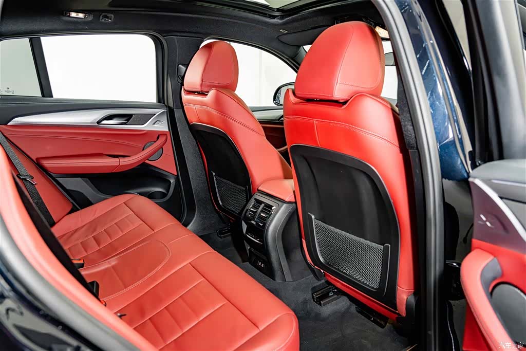 BMW X4, 2021 25