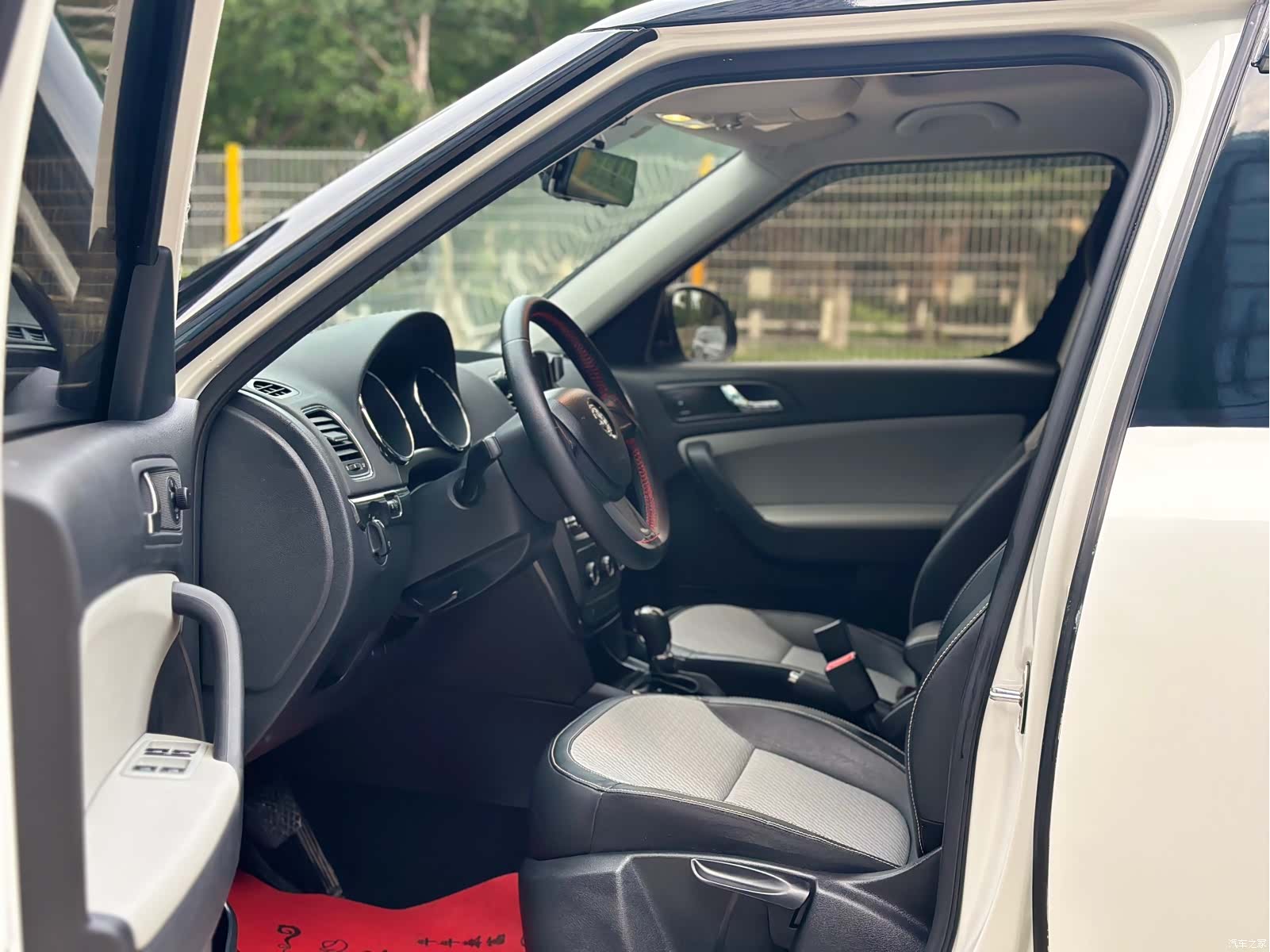 Skoda Yeti, 2017 7