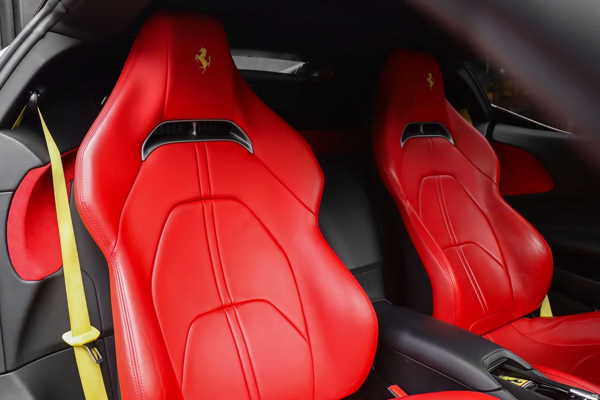 Ferrari SF90, 2022 14