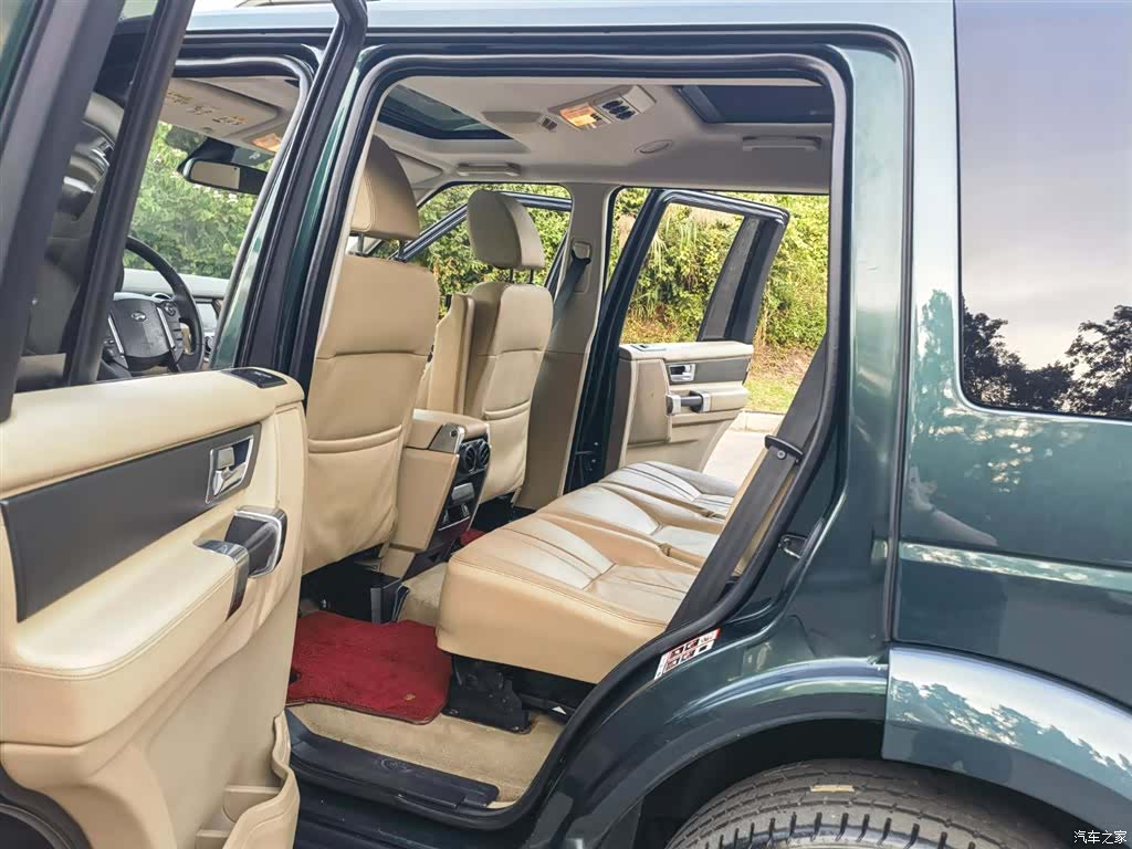Land Rover Discovery, 2013 10