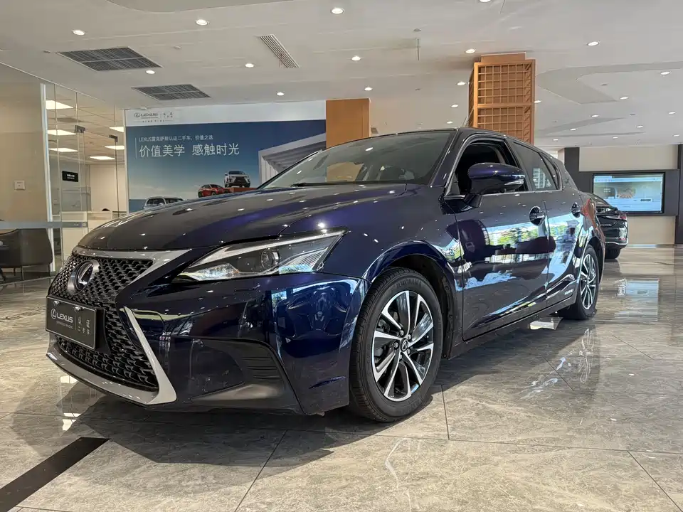 Lexus CT