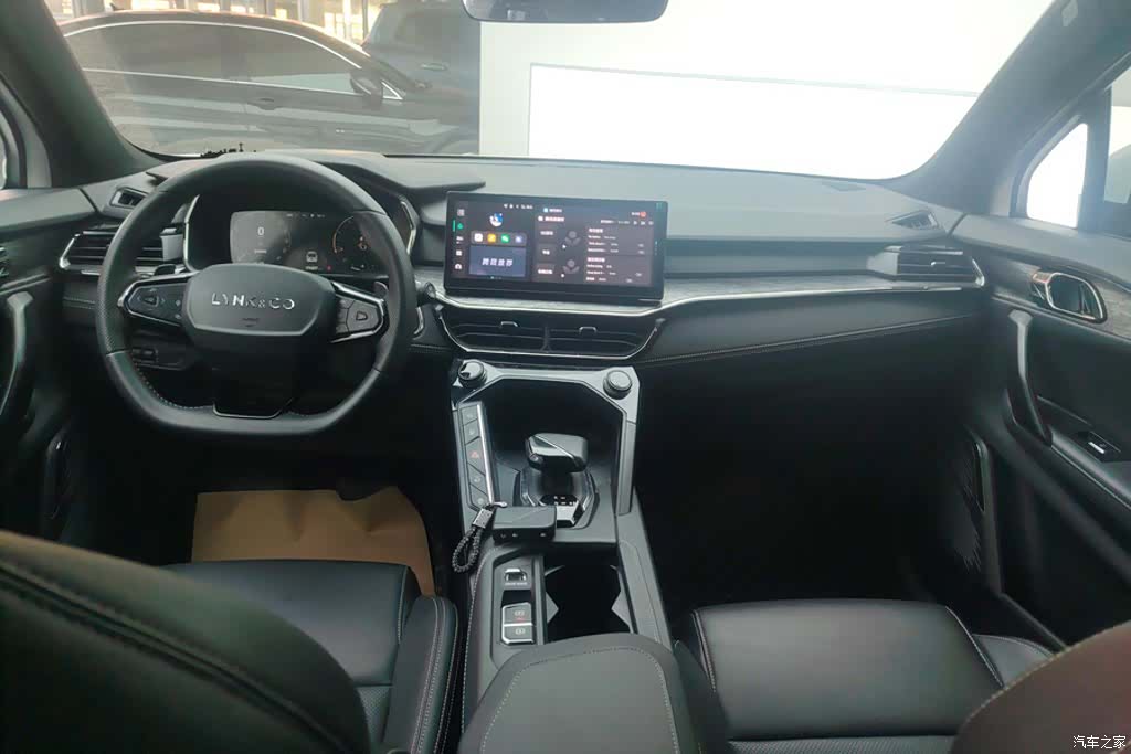 Lynk & Co 02, 2023 12