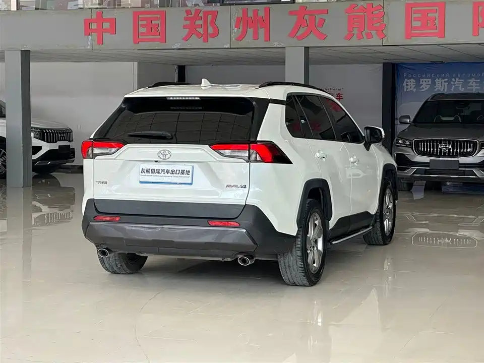 Toyota RAV4 Rongfang
