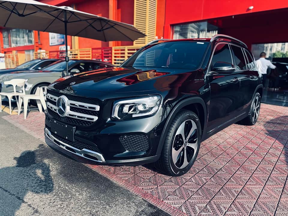 Mercedes-Benz GLB