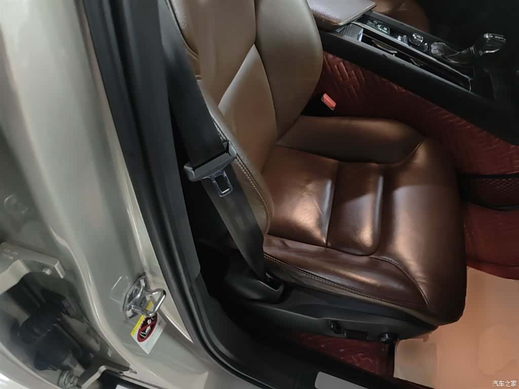 Volvo XC60, 2020 25