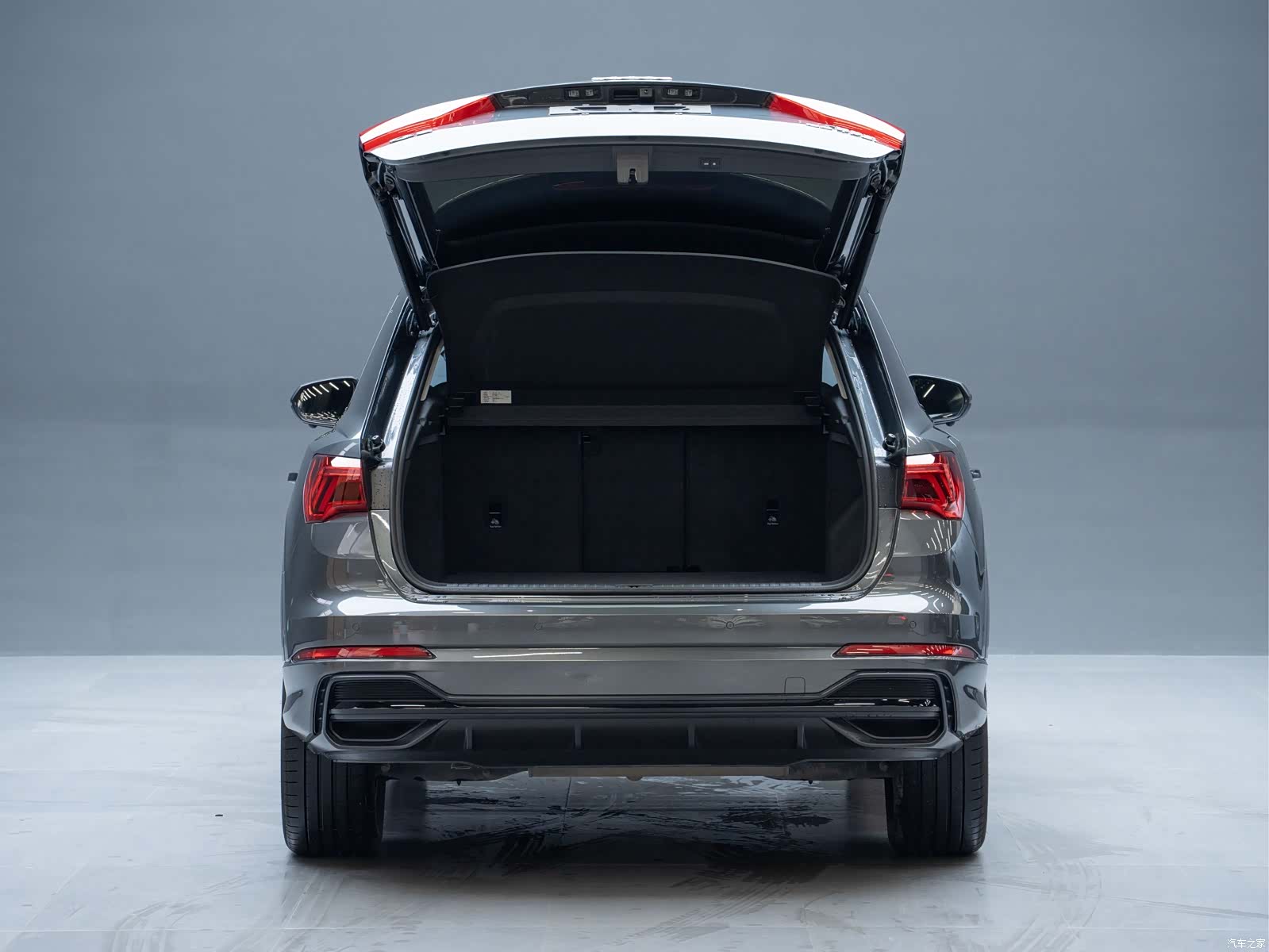 Audi Q3, 2023 11