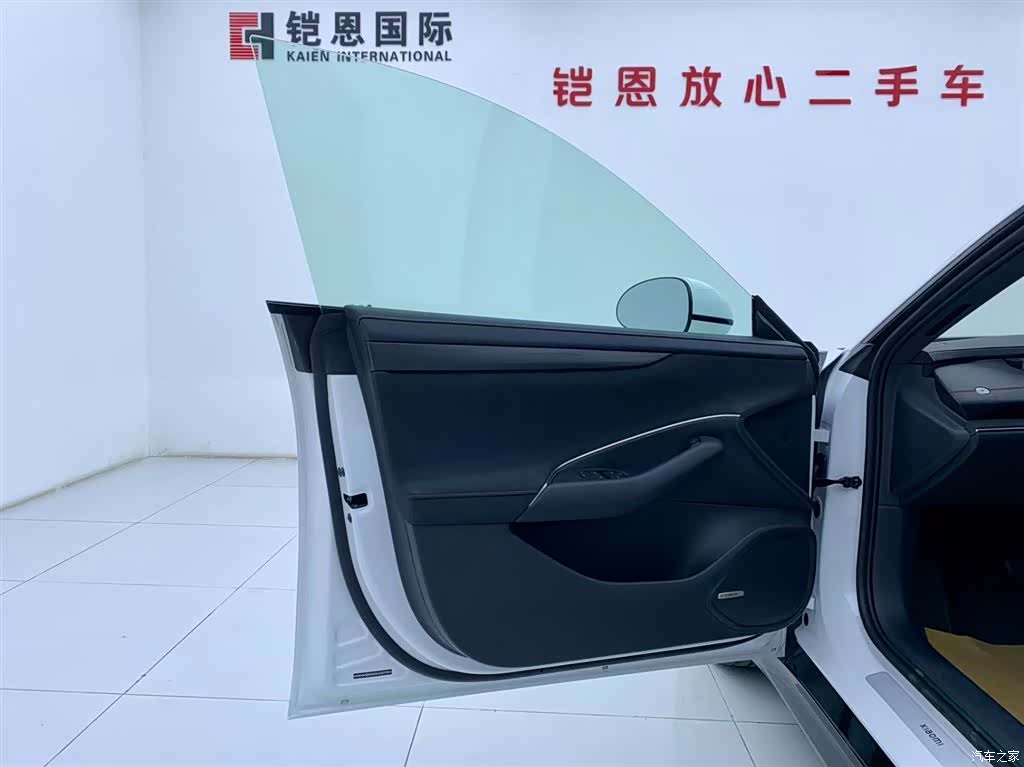 Xiaomi SU7, 2025 32