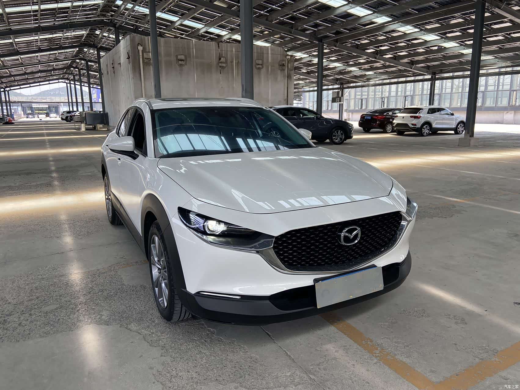 Mazda CX-30, 2022 3