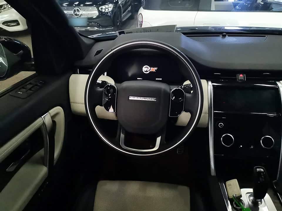 Land Rover Discover sports