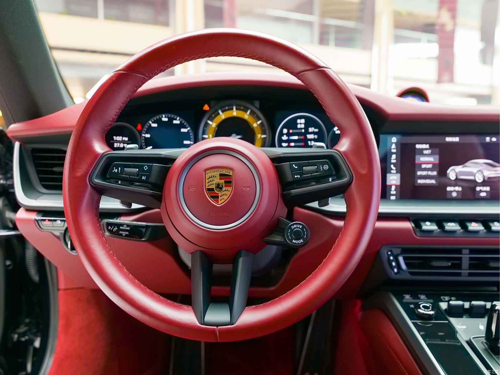 Porsche 911, 2021 13