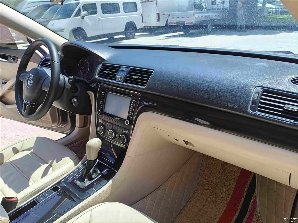 Volkswagen Passat, 2012 10
