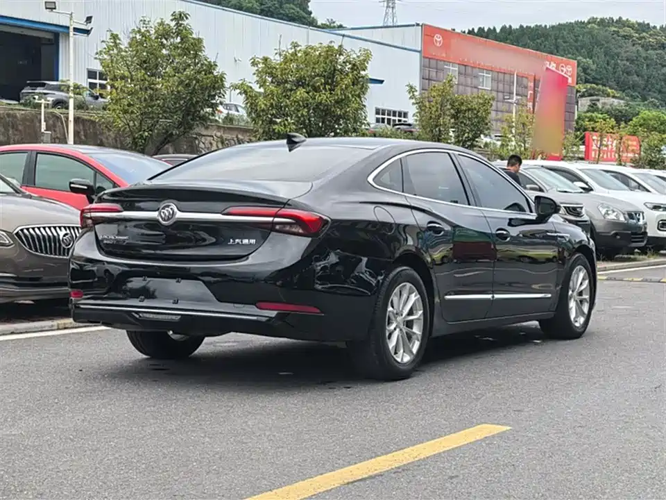Buick Lacrosse