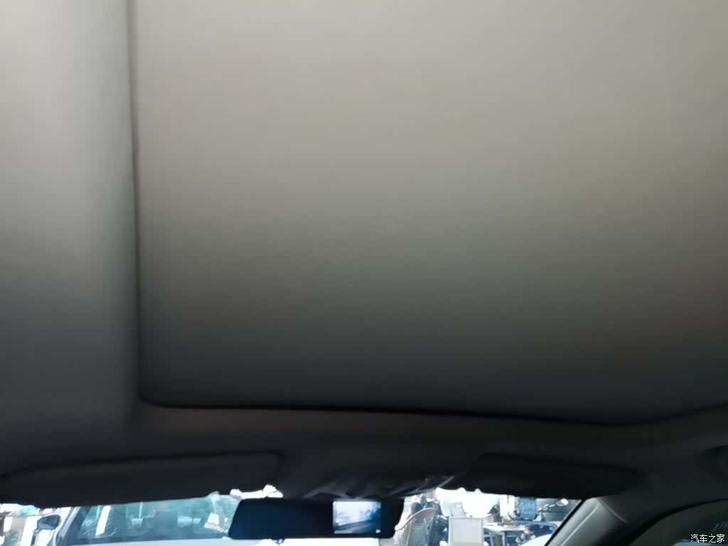 Roewe RX5, 2022 18