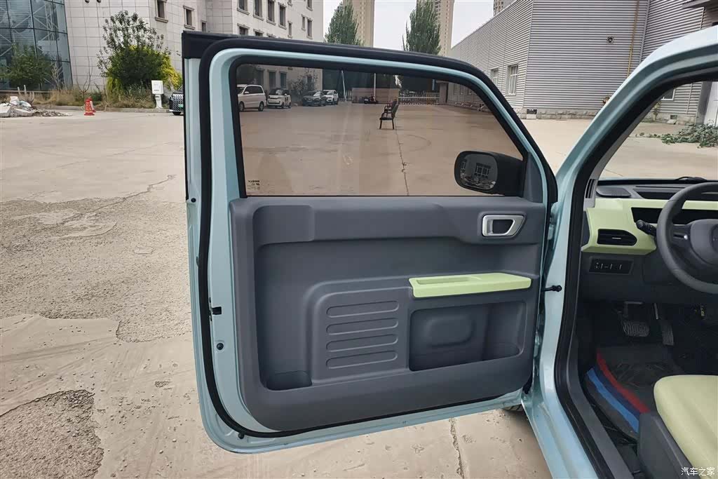 Geely Panda, 2025 7