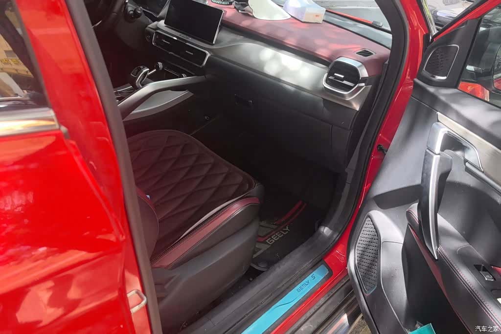 Geely Coolray, 2019 8