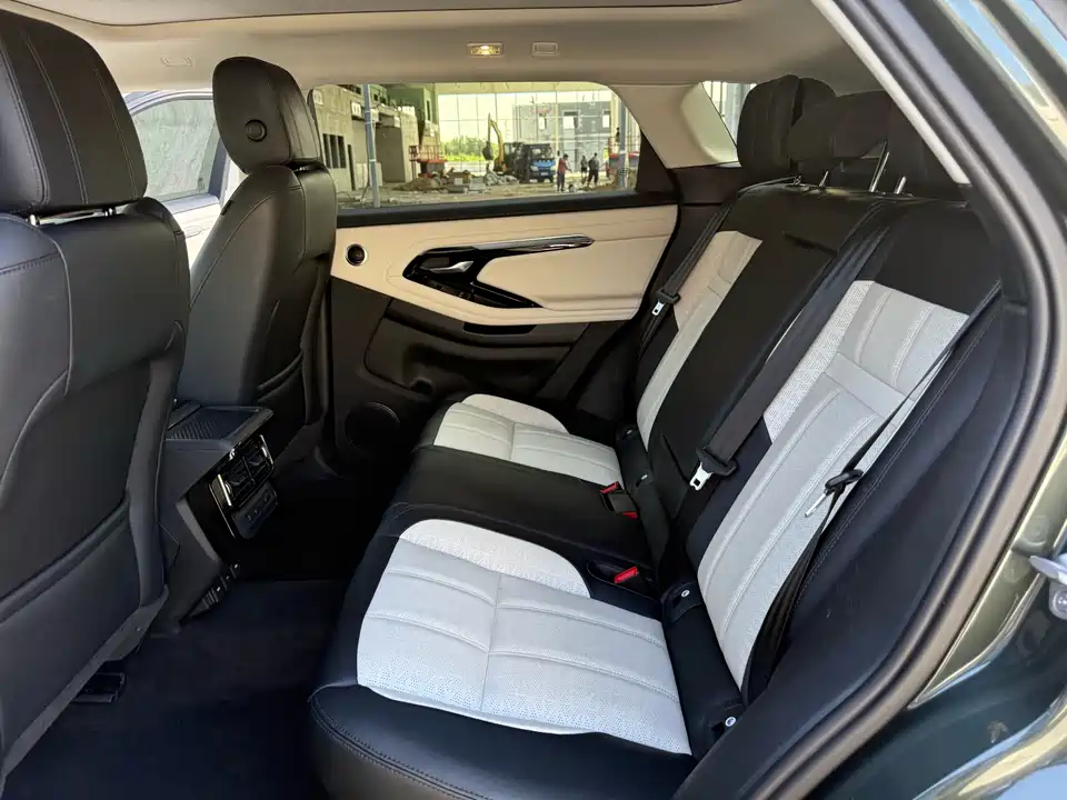 Land Rover Range Rover Aurora